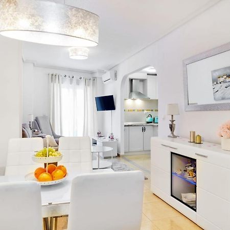 Apartmán Almudena Playa Del Cura En Torrevieja Exteriér fotografie