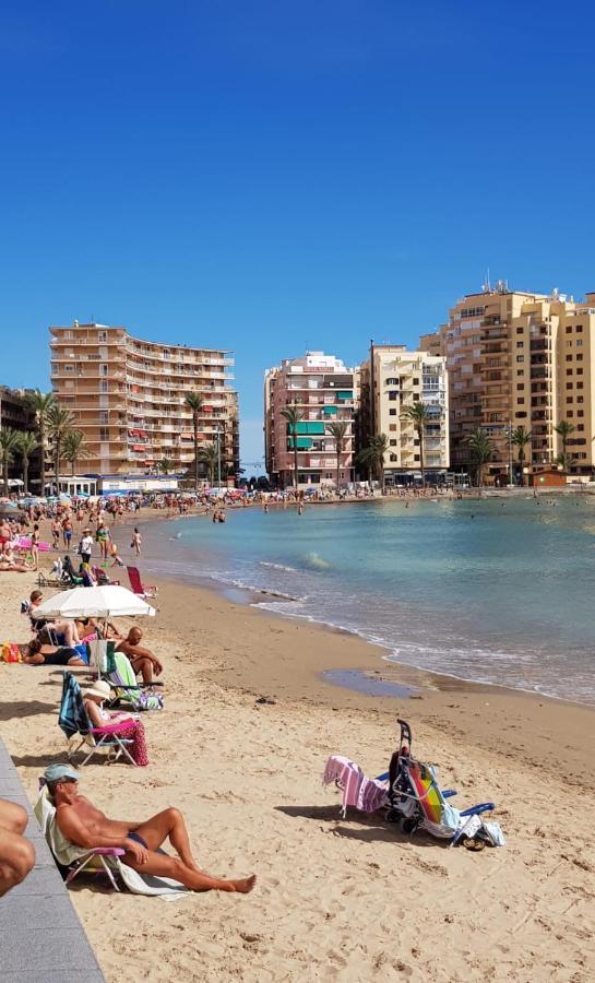 Apartmán Almudena Playa Del Cura En Torrevieja Exteriér fotografie
