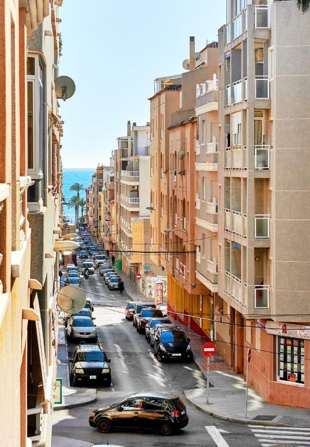 Apartmán Almudena Playa Del Cura En Torrevieja Exteriér fotografie